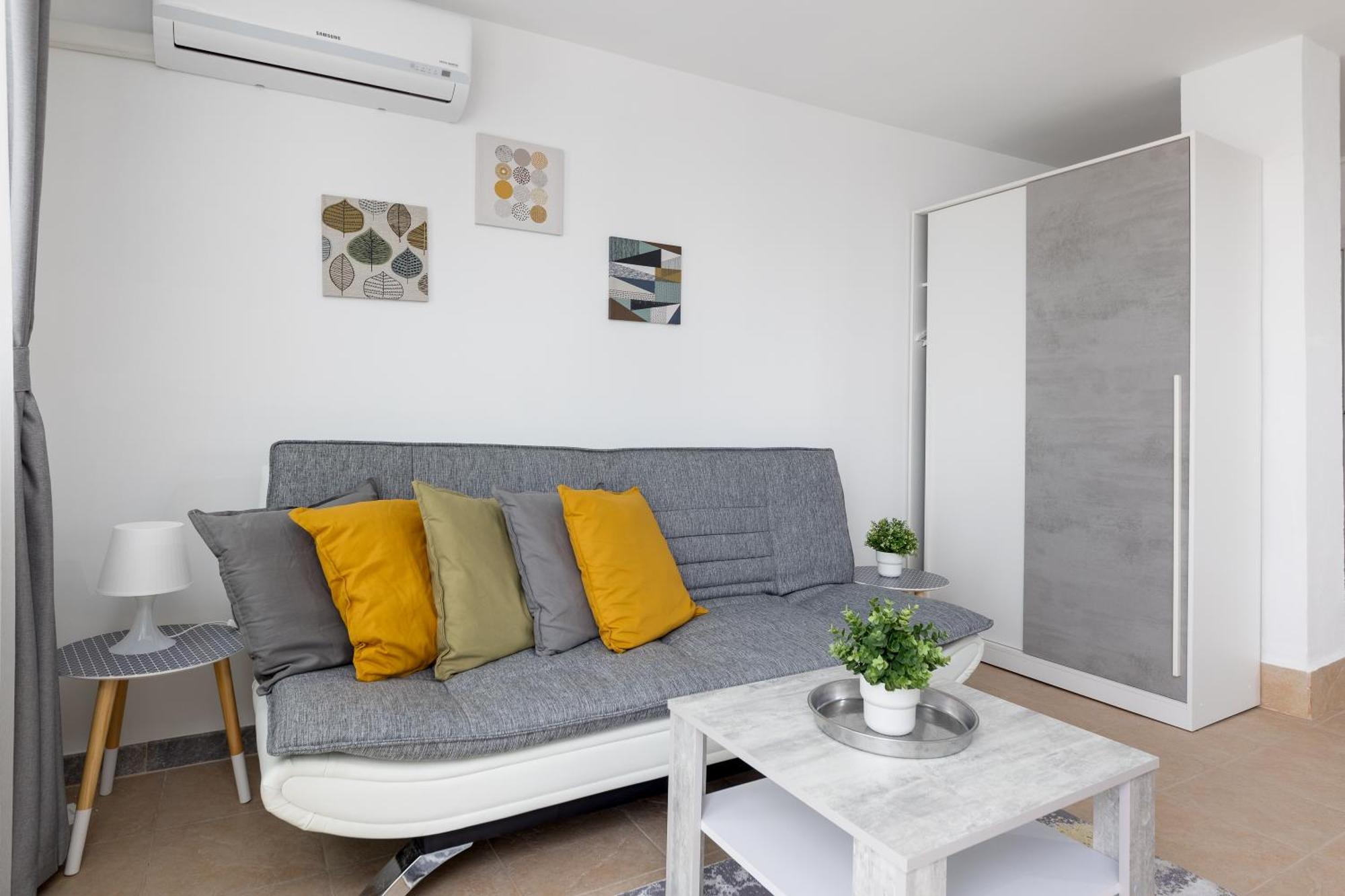 Cosy Apartment Near The Sea Torrevieja Kültér fotó